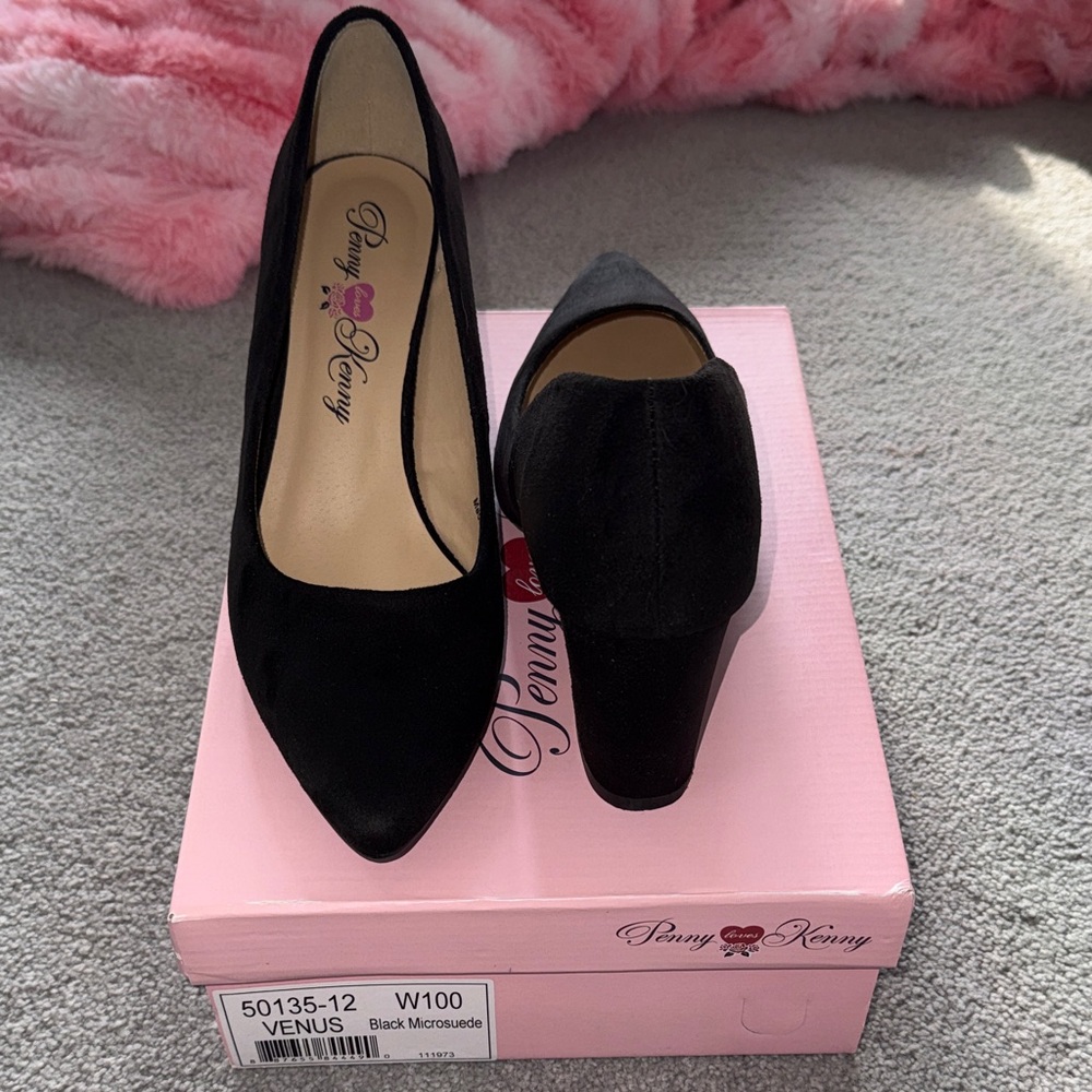 Penny Loves Kenny Black Heels